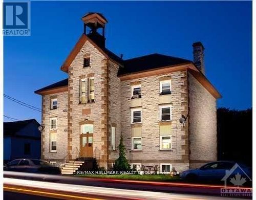 2-89 Princess St, Lanark, ON, K0G1K0 | Card Image