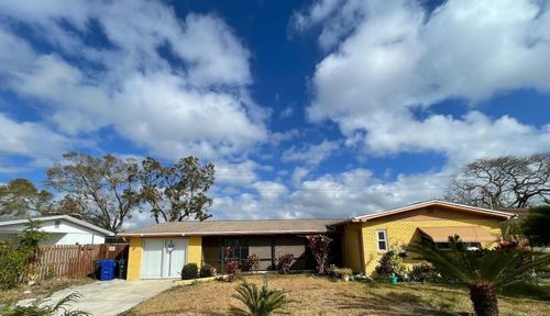 309 Country Club Dr, OLDSMAR, FL, 34677-3901 | Card Image