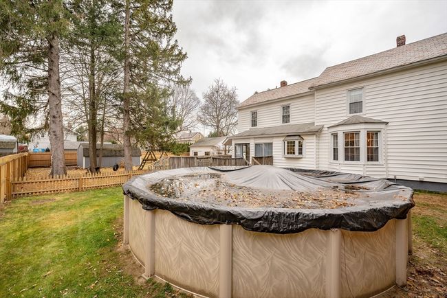 8 Wright St, House other with 4 bedrooms, 2 bathrooms and 2 parking in Easthampton MA | Image 37