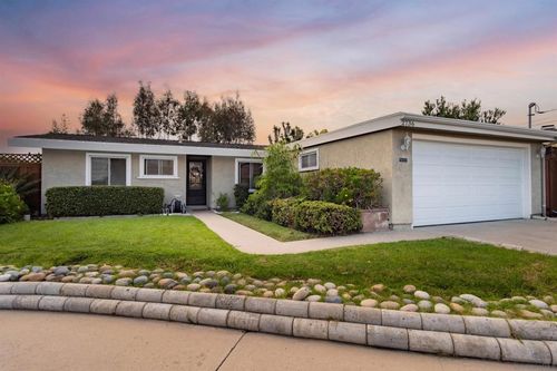 2736 Monarch St, San Diego, CA, 92123-3238 | Card Image