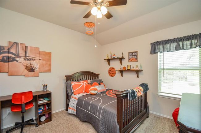 All bedrooms are a nice size! | Image 20