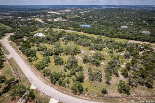 3044 Ridge Xing, Bulverde, TX, 78163-1892 | Card Image