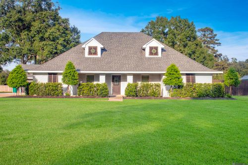 25590 Plantation Ave, Denham Springs, LA, 70726-6240 | Card Image