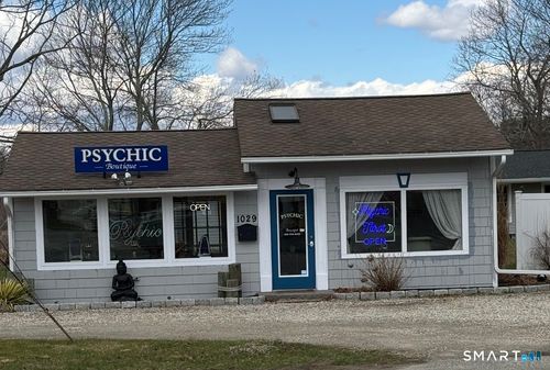 1029 Boston Post Rd, Old Saybrook, CT, 06475-2151 | Card Image