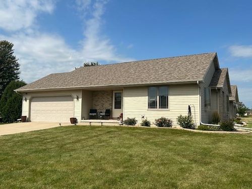 3835 Curry Ln, Janesville, WI, 53546-3428 | Card Image