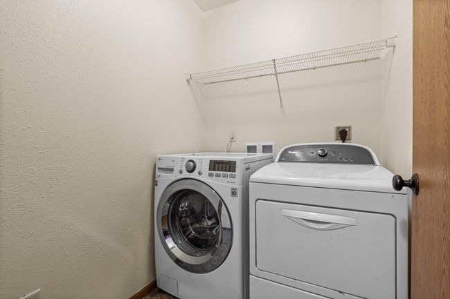 202 Christensen St, House other with 4 bedrooms, 2 bathrooms and null parking in North Mankato MN | Image 24