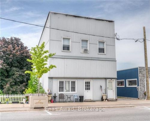 558 Campbell St, Lucknow, ON, N0G2H0 | Card Image