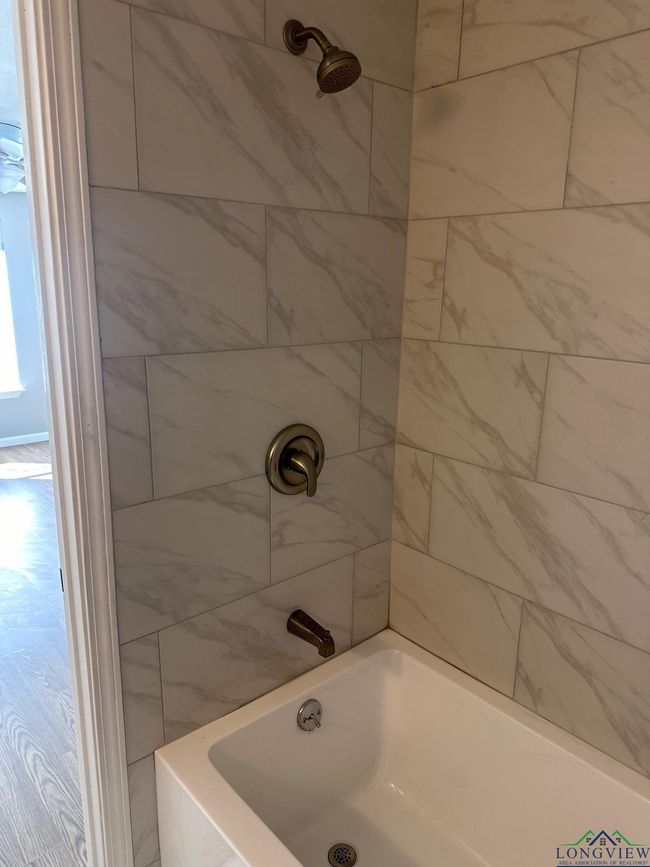 215 Draw St, House other with 4 bedrooms, 2 bathrooms and null parking in Marshall TX | Image 23