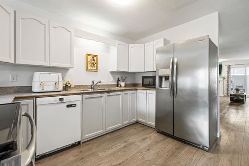 5-46735 Yale Rd, Chilliwack, BC, V2P2S3 | Card Image