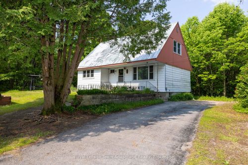 100 Parry Sound Dr, Mcdougall, ON, P2A2W7 | Card Image