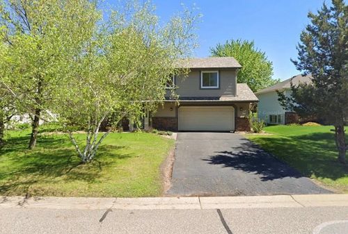 1657 Helena Rd N, Oakdale, MN, 55128-5522 | Card Image