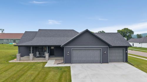 502 Eisenhower St, BARABOO, WI, 53913-4304 | Card Image