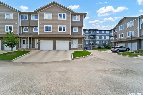 401-212 Willis Cres, Saskatoon, SK, S7T0R7 | Card Image