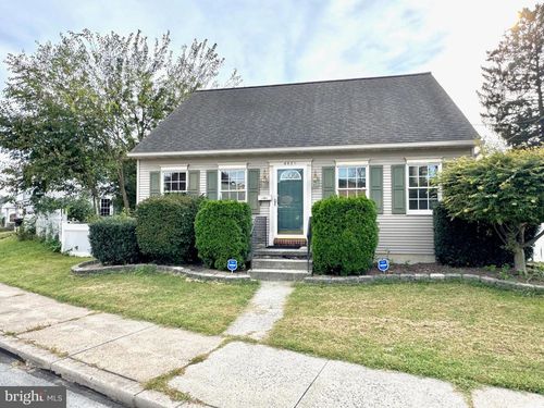 4926 8th Ave, TEMPLE, PA, 19560-1533 | Card Image