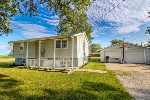 504 Se Center St, Melcher-Dallas, IA, 50163-7780 | Card Image