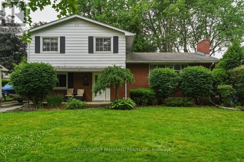 569 Viscount Rd, London, ON, N6J2Y1 | Card Image