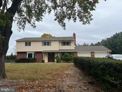 518 Main Ave, BERLIN, NJ, 08009-9336 | Card Image