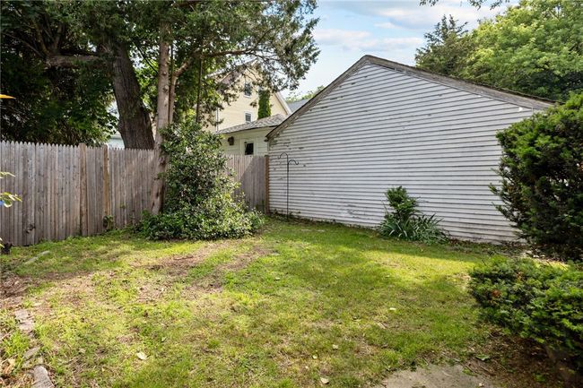 41 Higgins Ave, Home with 4 bedrooms, 3 bathrooms and 5 parking in Providence RI | Image 46