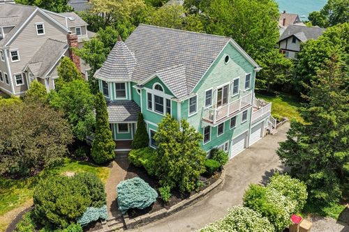 43 Andrew Ave, Hull, MA, 02045-1103 | Card Image