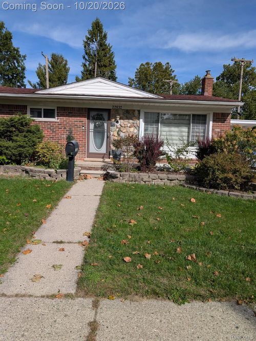22832 Brookside Dr, Dearborn Heights, MI, 48125-2327 | Card Image