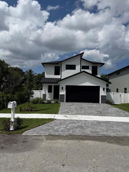 580 Lucky Ln, Delray Beach, FL, 33444 | Card Image