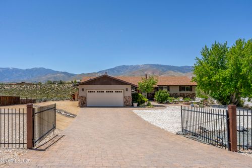 4840 Gentry Ln, Carson City, NV, 89701-6527 | Card Image
