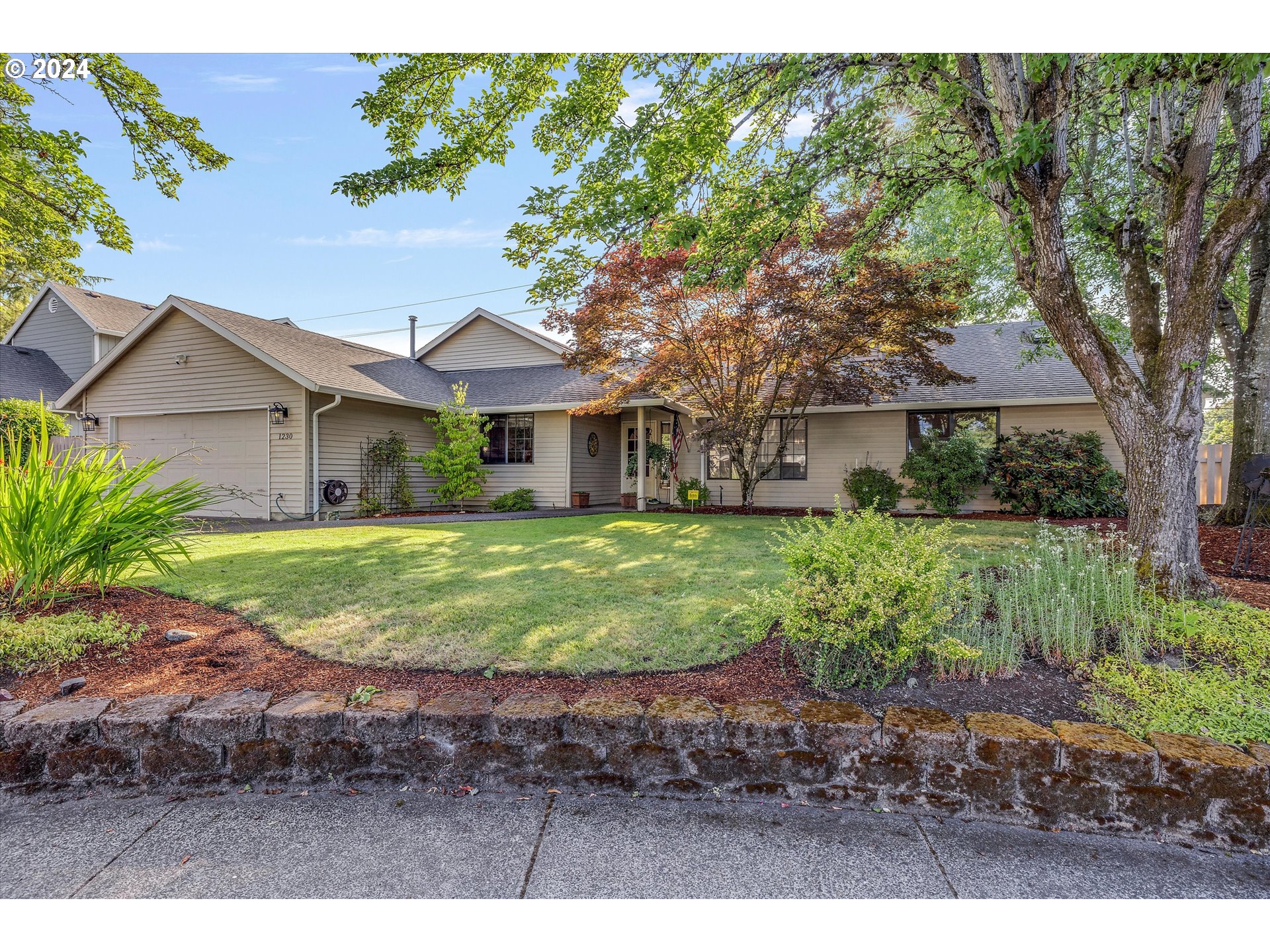 54th Ave, Hillsboro, OR 97124