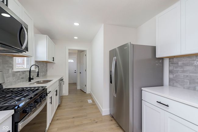 109 S 10 Th Ave, House other with 2 bedrooms, 1 bathrooms and null parking in Beech Grove IN | Image 9
