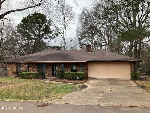 332 Brad St, Pearl, MS, 39208-6204 | Card Image