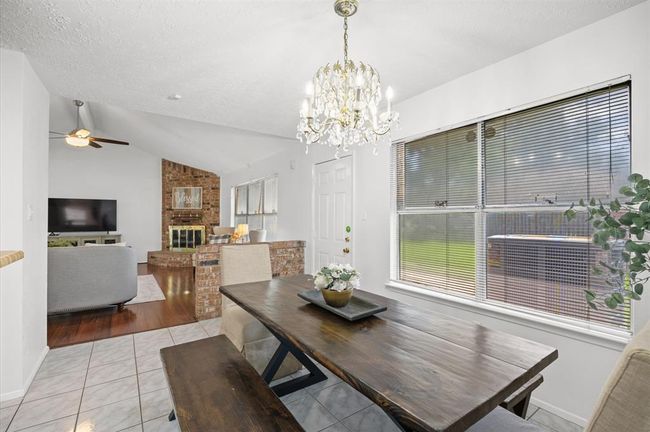 1370 Stevenage Ln, House other with 3 bedrooms, 2 bathrooms and 2 parking in Channelview TX | Image 7