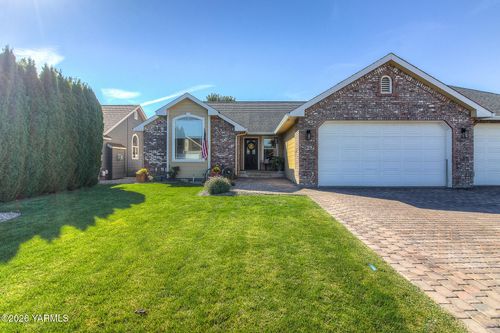 8604 Midvale Rd, Yakima, WA, 98908-9327 | Card Image