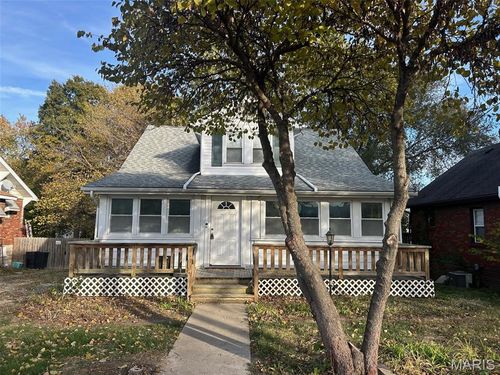 2705 Gerson Ave, Godfrey, IL, 62035-3329 | Card Image