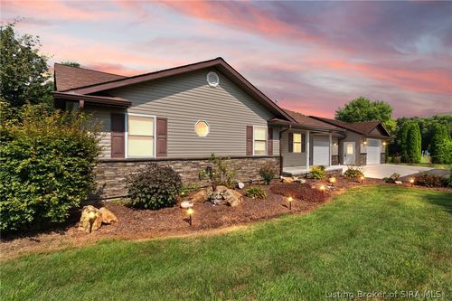 4 Orchard Rd, Loogootee, IN, 47553-9366 | Card Image