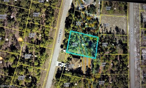 823 Gillian Ave, LEHIGH ACRES, FL, 33974-2683 | Card Image