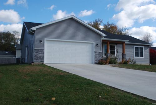 58630 Broadway Blvd, Elkhart, IN, 46516-6233 | Card Image