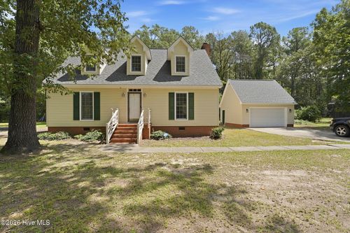 12021 Cypress Dr, Laurinburg, NC, 28352-2549 | Card Image
