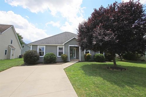 1066 Pendleton Dr, WAYNESBORO, VA, 22980-1783 | Card Image