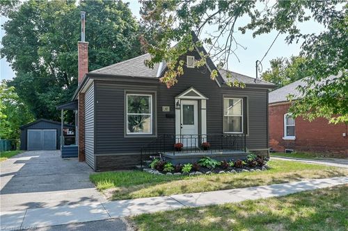 149 Elgin Street, Brantford, ON, N3A5A4 | Card Image