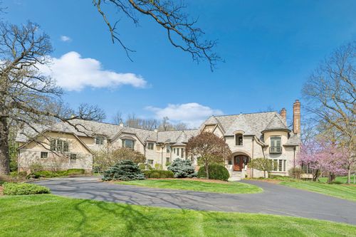 18 Hidden Brook Dr, North Barrington, IL, 60010-6914 | Card Image