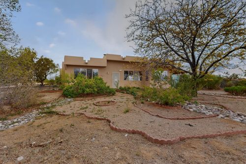 7 Casa Del Oro Way, Santa Fe, NM, 87508 | Card Image