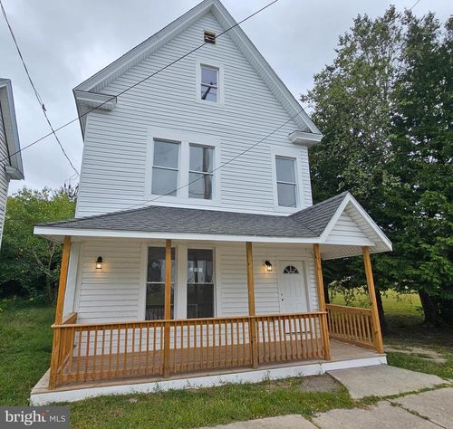 604 Clarke Ave, POCOMOKE CITY, MD, 21851-1432 | Card Image