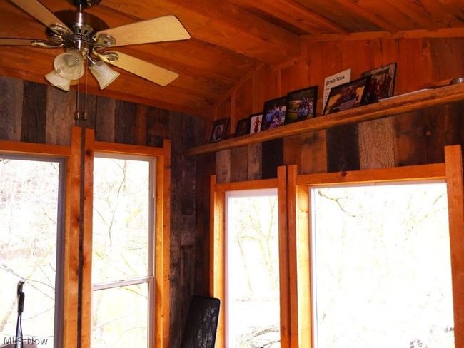 14479 Elk River Rd, House other with 2 bedrooms, 2 bathrooms and null parking in Duck WV | Image 13