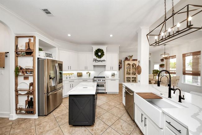 19910 Standing Cypress Dr, House other with 5 bedrooms, 5 bathrooms and 3 parking in Spring TX | Image 13