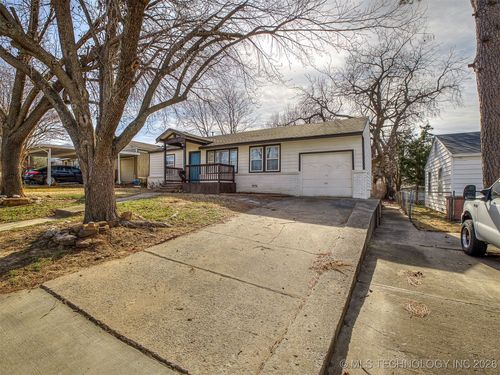 1934 46th Pl, Tulsa, OK, 74107-7832 | Card Image