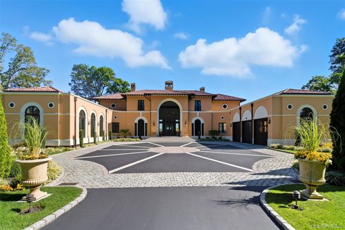 5 Bouton Point Rd, Lloyd Harbor, NY, 11743-1008 | Card Image