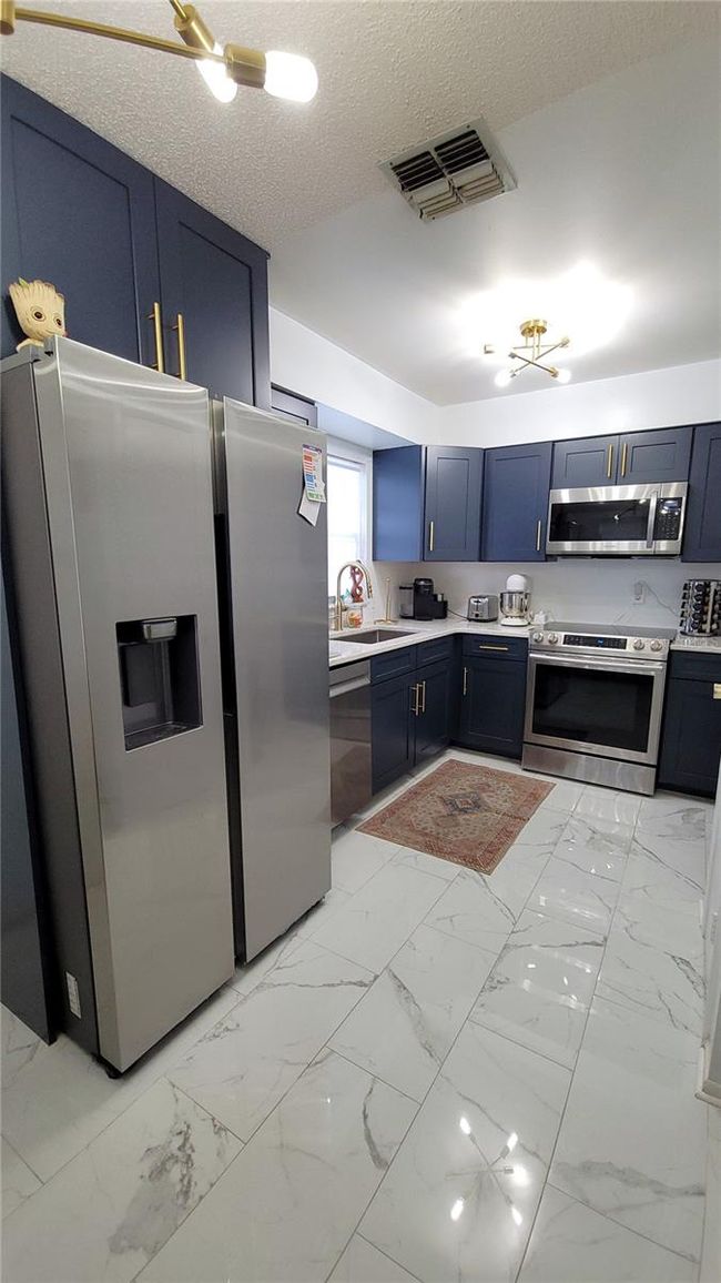 2380 Spring Hollow Dr, House other with 3 bedrooms, 1 bathrooms and null parking in Orange City FL | Image 7