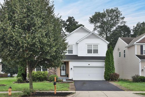 319 Kastlekove Dr, Lewis Center, OH, 43035-7363 | Card Image