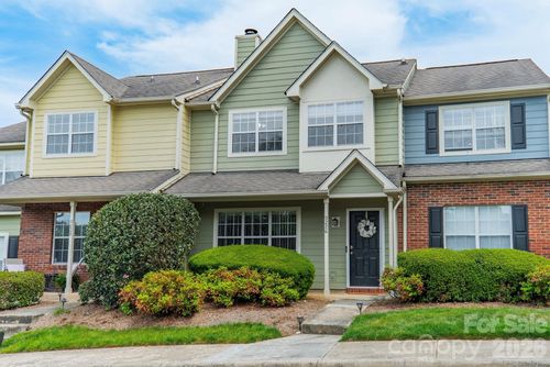 9226 Four Mile Creek Rd, Charlotte, NC, 28277-9063 | Card Image