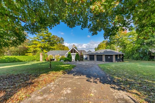 8 Oak Dr, Puslinch, ON, N0B2J0 | Card Image