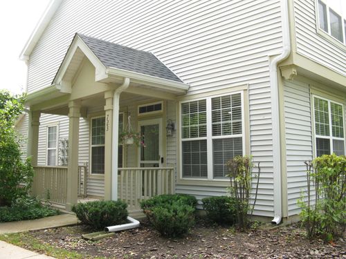 723 Morris Ct, Lakemoor, IL, 60051-8631 | Card Image